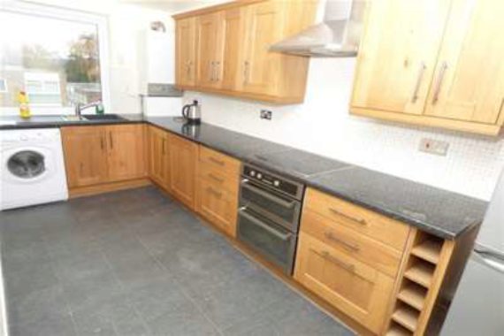 2 bedroom Flat to re...